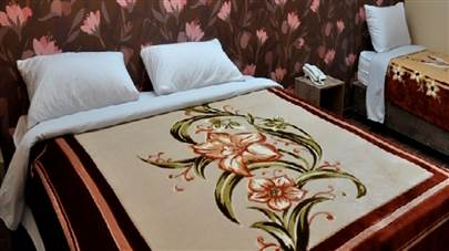 اتاق سه تخته هتل جمشید اصفهان